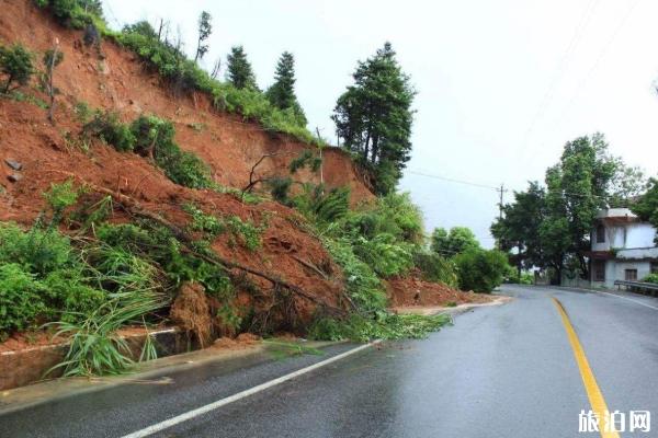 5月云南迪庆暴雨塌方路段及交通管制_游云南网  第1张